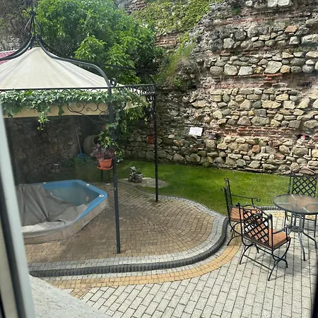 Paris 3*