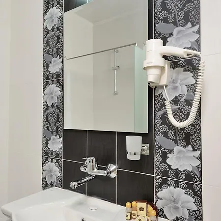 Paris Hotel Hisarya